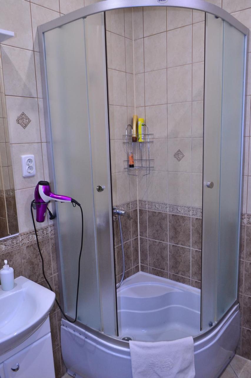Apartment On Shevchenka Boulevard Тернополь Экстерьер фото