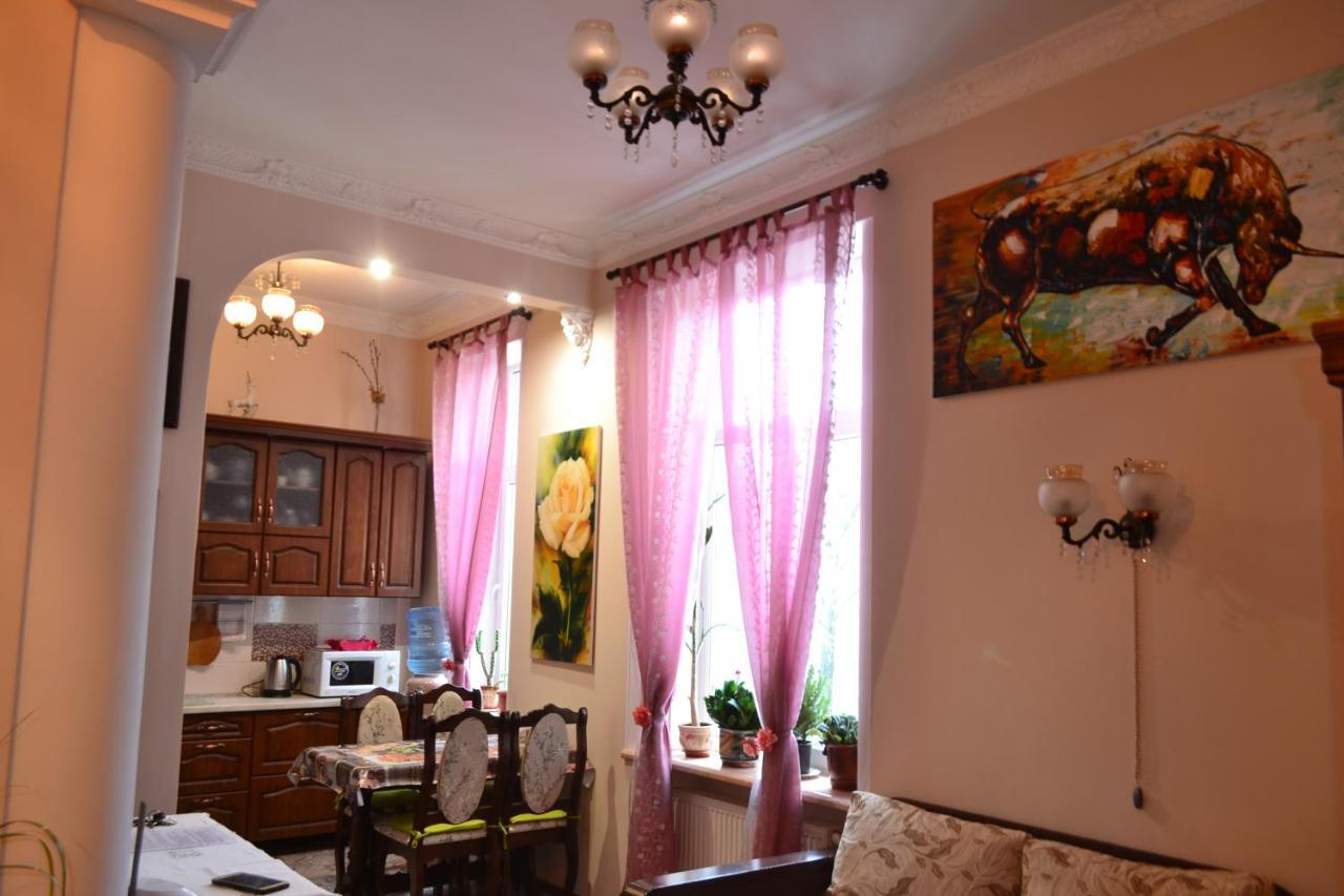 Apartment On Shevchenka Boulevard Тернополь Экстерьер фото
